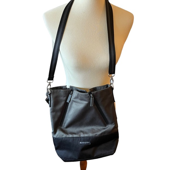 Sherpani Bags Sherpani Grayblack Bucket Shoulder Bag Poshmark